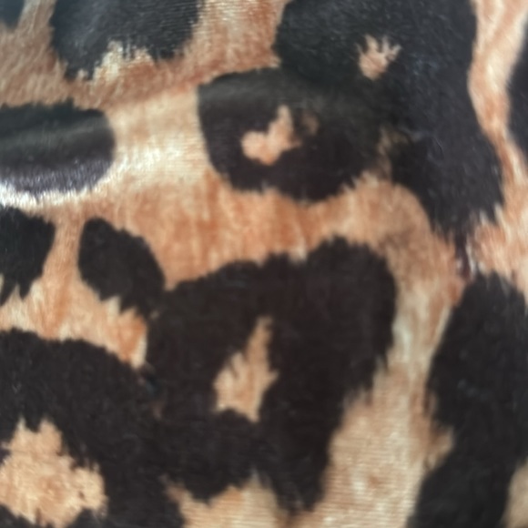 Spirithoods JAGUAR LONG SLEEVE VELVET BODYSUIT | WOMEN'S - Picture 9 of 9